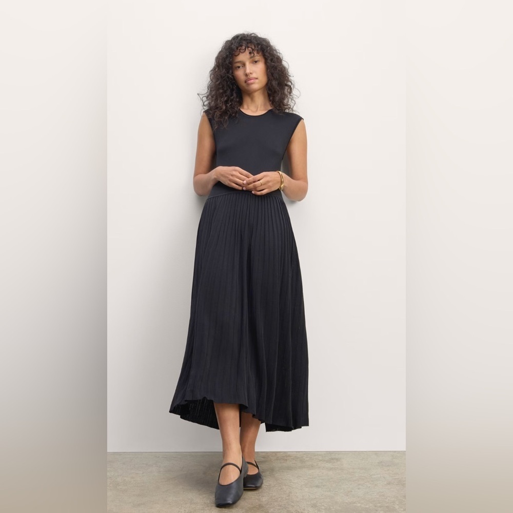 Everlane The Knit Pleated Dress, Size L - Picture 1 of 14